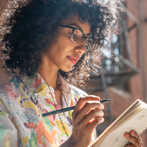 L&F &5 |  Reading Glasses | Black Crystal Fade