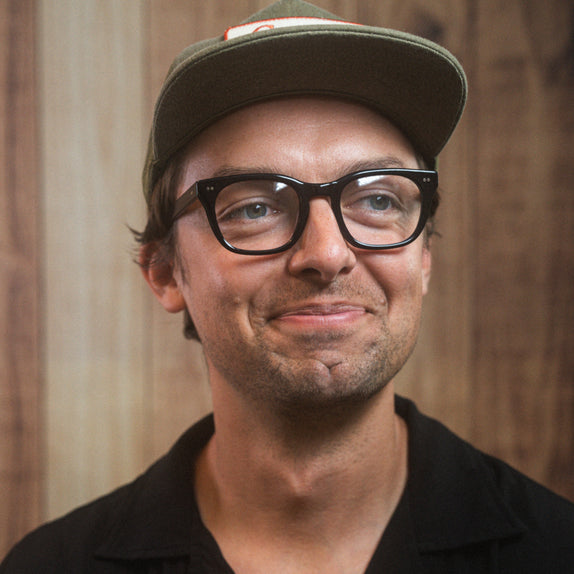 L&F Doyle | Extended Vision™ Reading Glasses | Gloss Black