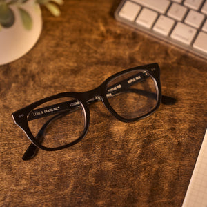 L&F Doyle | Extended Vision™ Reading Glasses | Gloss Black