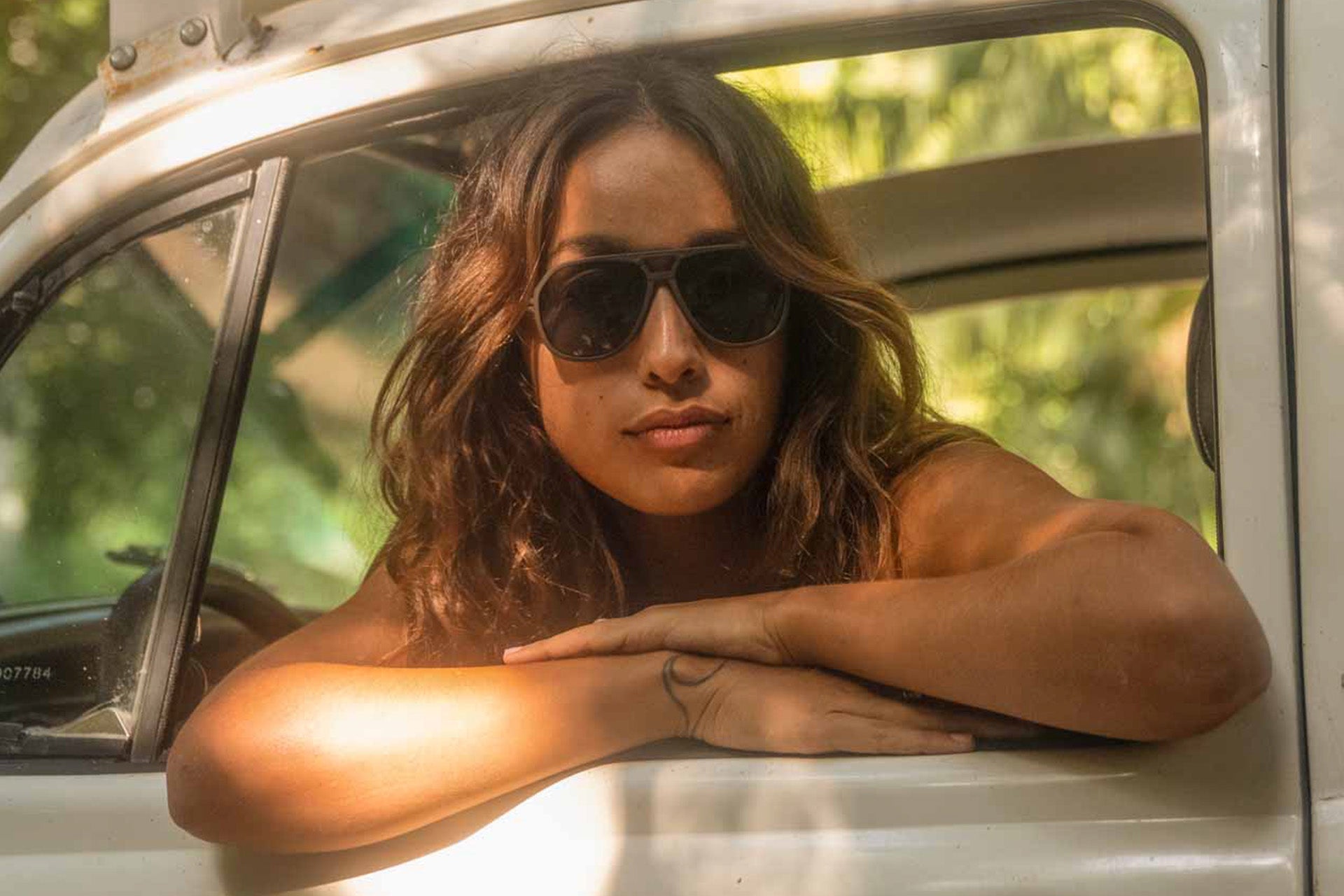 Ombraz Classics | Extended Vision Reading Glasses | Matte Brown | EVinfinity